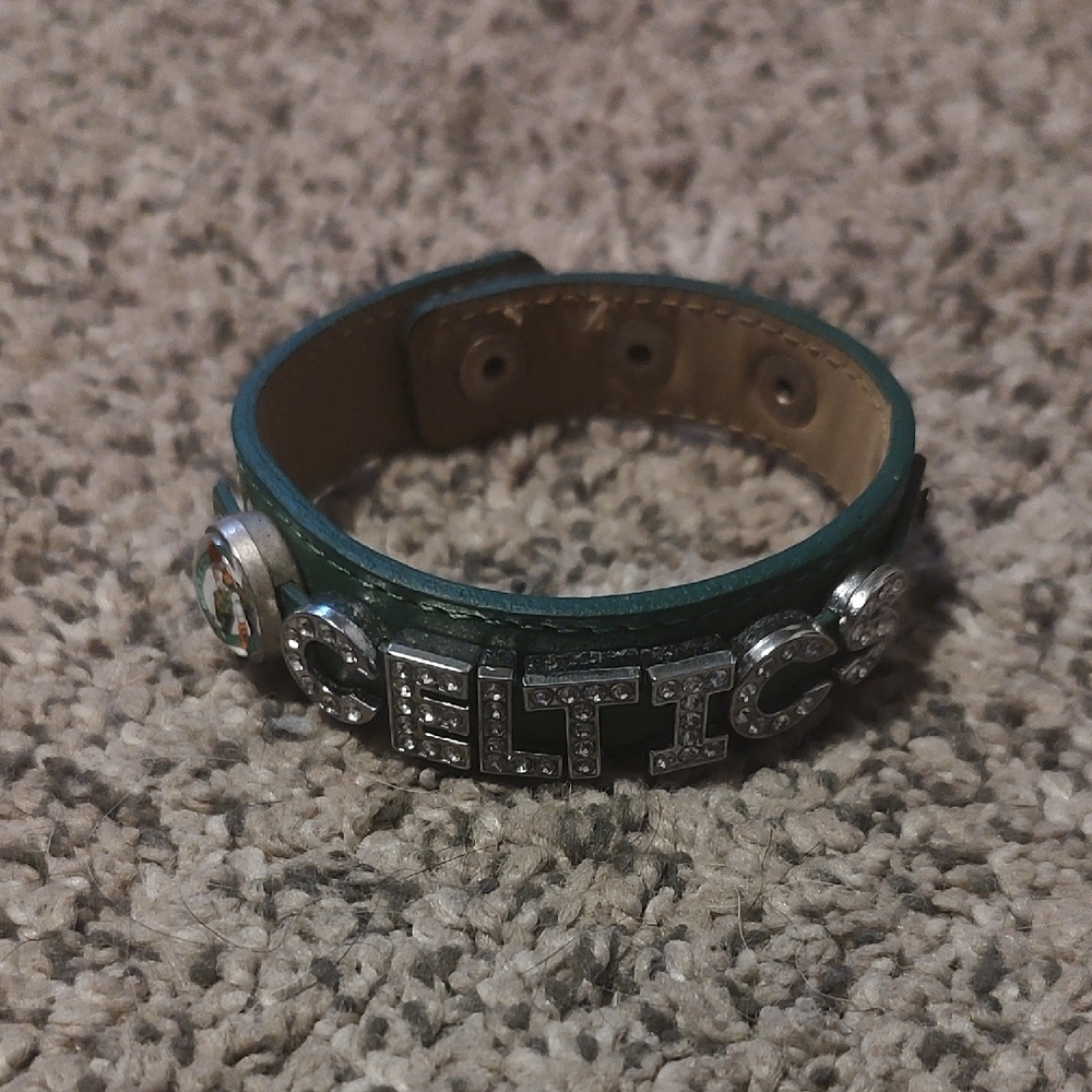 Green Celtic Bracelet with Rhinestones